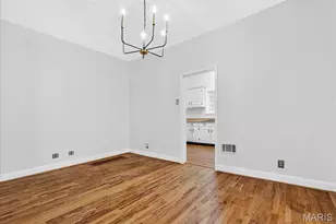 5153 Cologne Ave, Saint Louis, MO 63116 - Photo 9