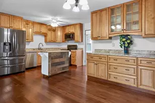 21 Lemon Tree Dr, Saint Peters, MO 63376 - Photo 7