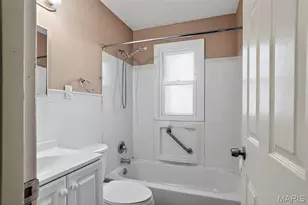 10129 Ashbrook Dr, Saint Louis, MO 63137 - Photo 25