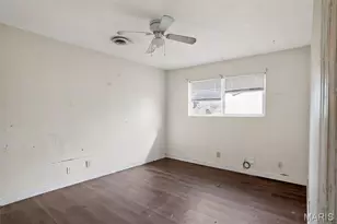 4423 Dabney Dr, Saint Louis, MO 63134 - Photo 19