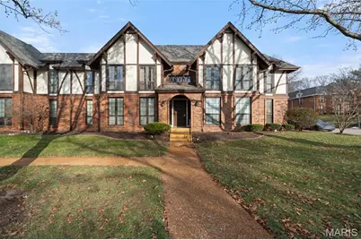 917 Claytonbrook Drive #3, Ballwin, MO 63011 - Photo 1