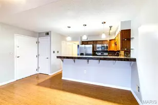 13819 Amiot Dr, Maryland Heights, MO 63146 - Photo 11