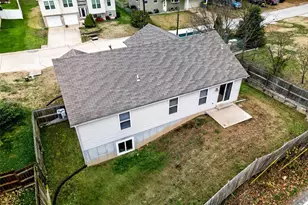 2320 Arkansas Dr, High Ridge, MO 63049 - Photo 27