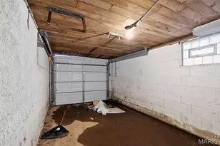 7046 Roslyn Dr, Saint Louis, MO 63136 - Photo 27