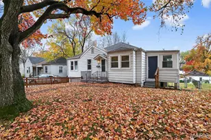 7046 Roslyn Dr, Saint Louis, MO 63136 - Photo 3