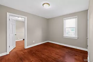 7046 Roslyn Dr, Saint Louis, MO 63136 - Photo 15