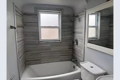 324 N Dade Avenue, Ferguson, MO 63135 - Photo 3