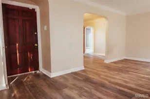 324 N Dade Ave, Ferguson, MO 63135 - Photo 5