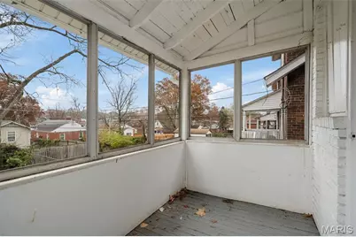 6827 Plymouth Avenue, University City, MO 63130 - Photo 35