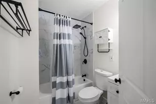 6827 Plymouth Ave, University City, MO 63130 - Photo 27