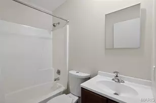 1221 Thatcher Ave, Saint Louis, MO 63135 - Photo 19