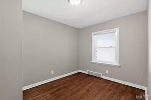 1221 Thatcher Ave, Saint Louis, MO 63135 - Photo 7