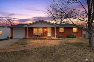 104 Ashland Pl, Saint Charles, MO 63301 - Photo 1