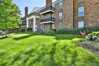 10374 Chimney Rock Drive #2, Saint Louis, MO 63146 - Photo 3