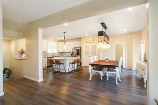 6182 Suntan Dr, Saint Charles, MO 63301 - Photo 9