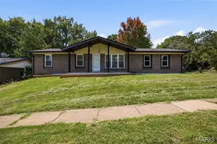 1320 Fenton Hills Rd, Fenton, MO 63026 - Photo 1
