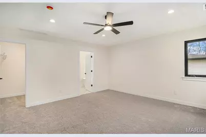 12430 Somerset Place Drive, Saint Louis, MO 63128 - Photo 19