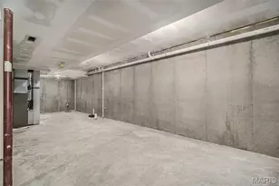 12430 Somerset Pl Dr, Saint Louis, MO 63128 - Photo 29