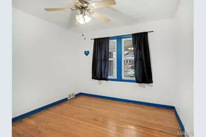 5139 Goethe Avenue, Saint Louis, MO 63109 - Photo 5