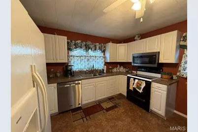 113 Judy St, Perry, MO 63462 - Photo 3