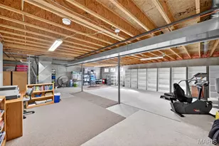 14734 Ladue Bluffs Crossing Dr, Chesterfield, MO 63017 - Photo 33