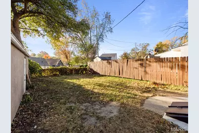 728 N Kingshighway Street, Saint Charles, MO 63301 - Photo 23