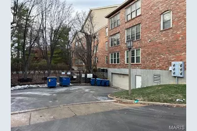 567 Sarah Lane #301, Creve Coeur, MO 63141 - Photo 7