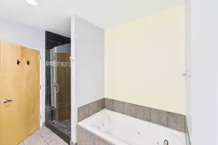 1611 Locust St, Saint Louis, MO 63103 - Photo 13