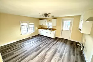 201 W Massie St, Palmyra, MO 63461 - Photo 3