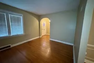 5730 Park Ln, Saint Louis, MO 63147 - Photo 3