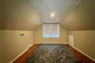 5730 Park Ln, Saint Louis, MO 63147 - Photo 11