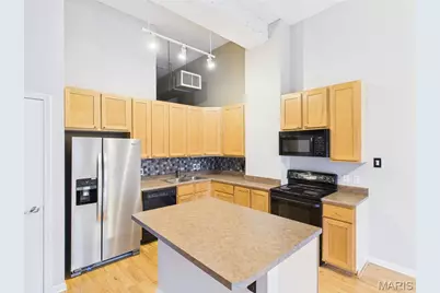 1501 Locust Street #201, Saint Louis, MO 63103 - Photo 9