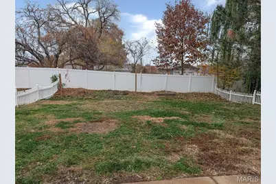 488 Fortress Court, Saint Charles, MO 63303 - Photo 3