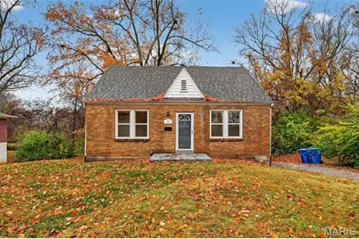 33 S Schlueter Avenue, Saint Louis, MO 63135 - Photo 1