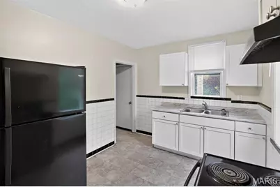 33 S Schlueter Avenue, Saint Louis, MO 63135 - Photo 11