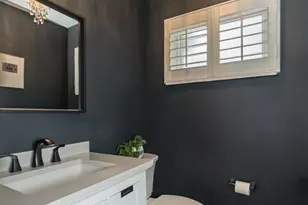 135 Greentrails Dr S, Chesterfield, MO 63017 - Photo 11