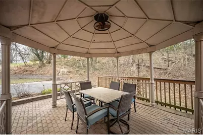 135 Greentrails Drive S, Chesterfield, MO 63017 - Photo 37