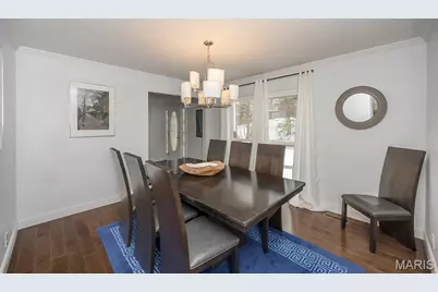 135 Greentrails Drive S, Chesterfield, MO 63017 - Photo 7