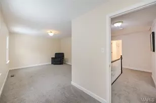 135 Greentrails Dr S, Chesterfield, MO 63017 - Photo 29