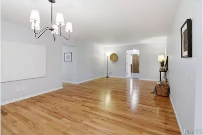 9624 Chamblin Drive, Saint Louis, MO 63123 - Photo 11