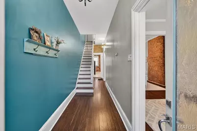 2143 Hickory Street, Saint Louis, MO 63104 - Photo 3