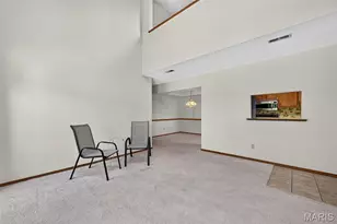 5162 Hollow Wood Ct, Saint Louis, MO 63128 - Photo 5
