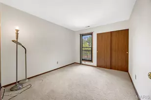 5162 Hollow Wood Ct, Saint Louis, MO 63128 - Photo 13