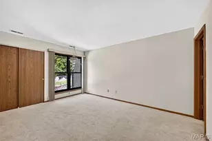 5162 Hollow Wood Ct, Saint Louis, MO 63128 - Photo 19