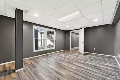 2350 Gateroyal Drive, Saint Louis, MO 63131 - Photo 31