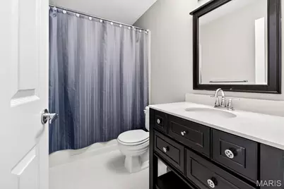 2350 Gateroyal Drive, Saint Louis, MO 63131 - Photo 23