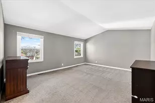 2350 Gateroyal Dr, Saint Louis, MO 63131 - Photo 19