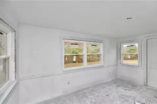 8641 Mayflower Ct, Saint Louis, MO 63132 - Photo 17