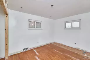 8641 Mayflower Ct, Saint Louis, MO 63132 - Photo 25