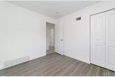 10093 Viscount Drive, Saint Louis, MO 63136 - Photo 19